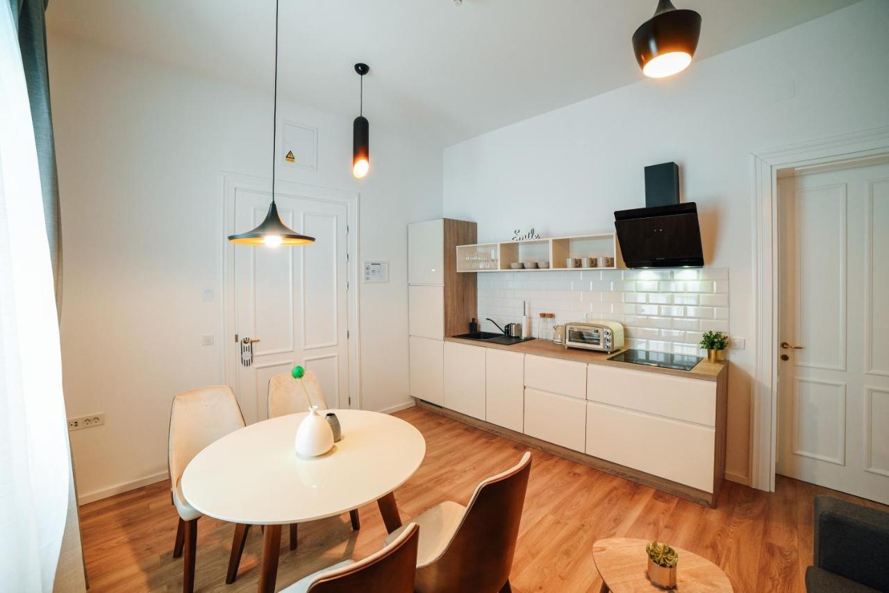 Chop Old House Hotel Velika Gorica Luaran gambar