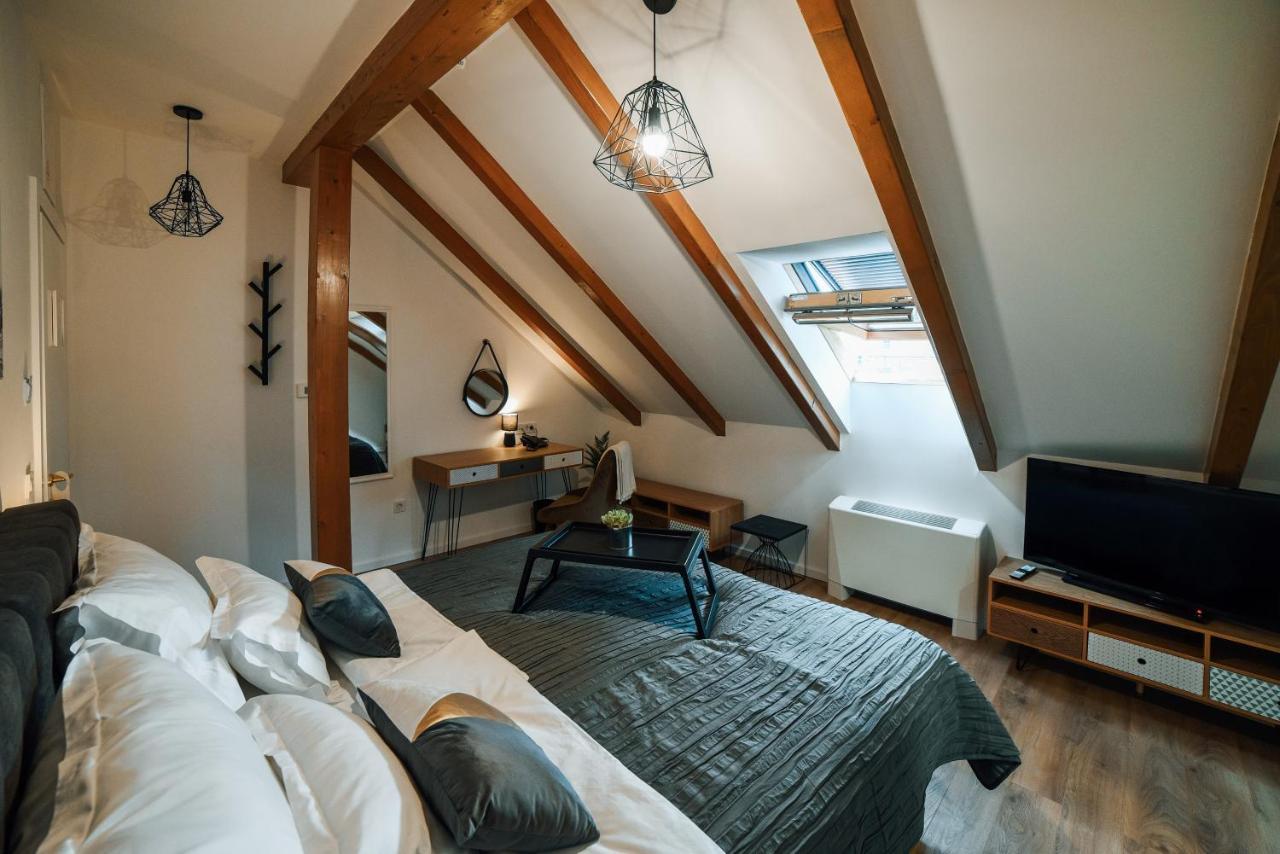 Chop Old House Hotel Velika Gorica Luaran gambar