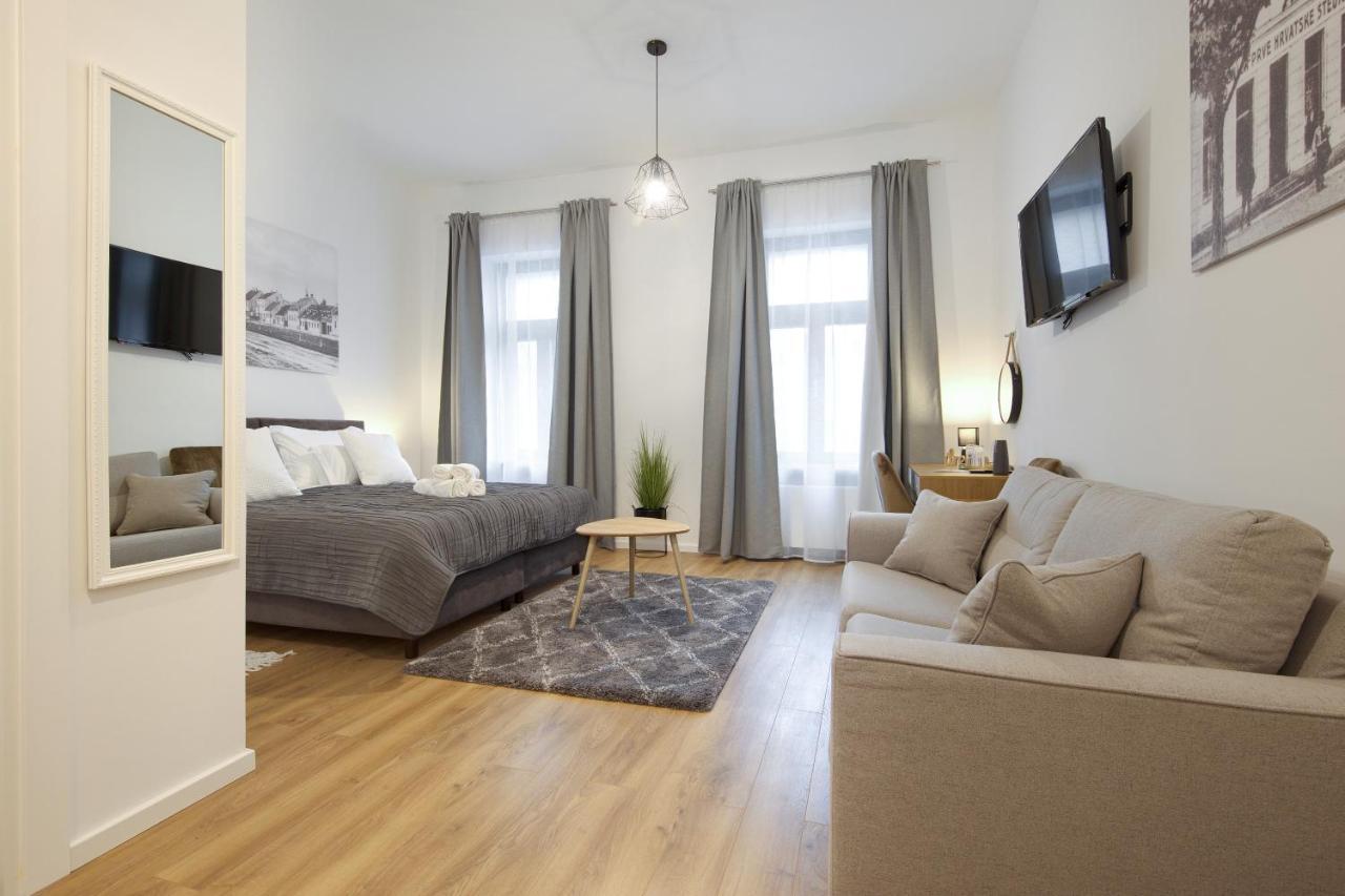 Chop Old House Hotel Velika Gorica Luaran gambar
